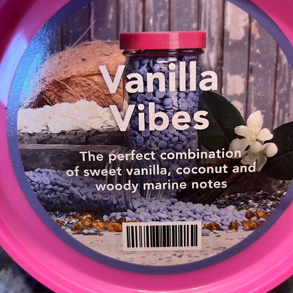 Pink Zebra wax melt sprinkles full size with a sample